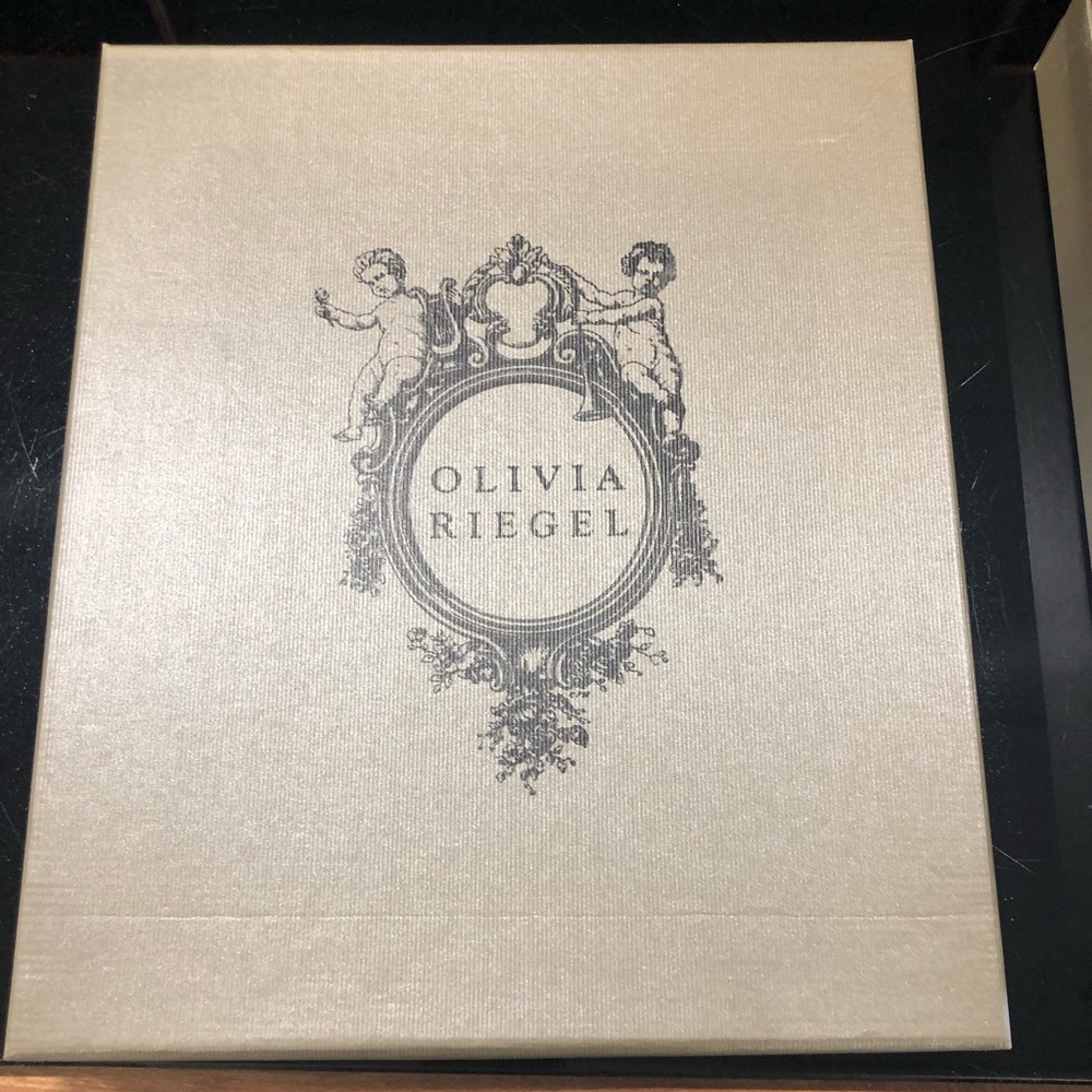 Olivia Riegel-Eloise Collection 8x10 Picture Frame